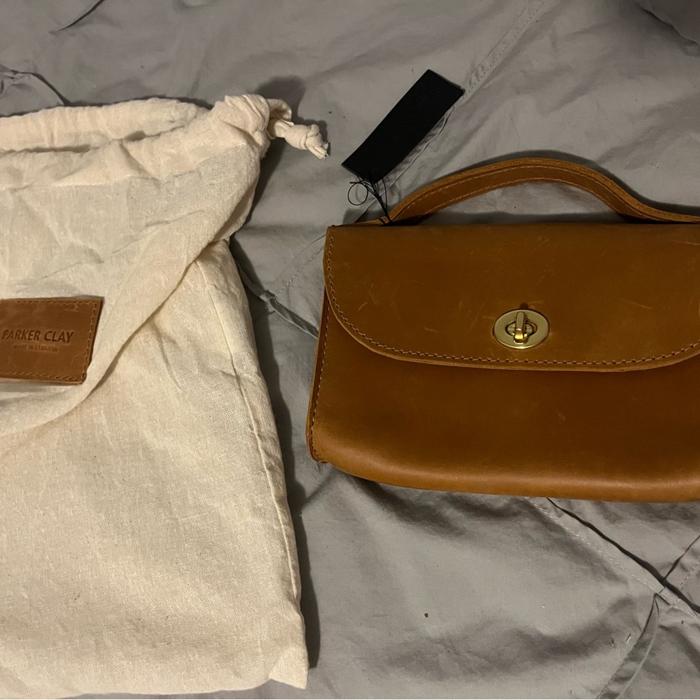 Parker Clay Hana Clutch, NWT rust brown